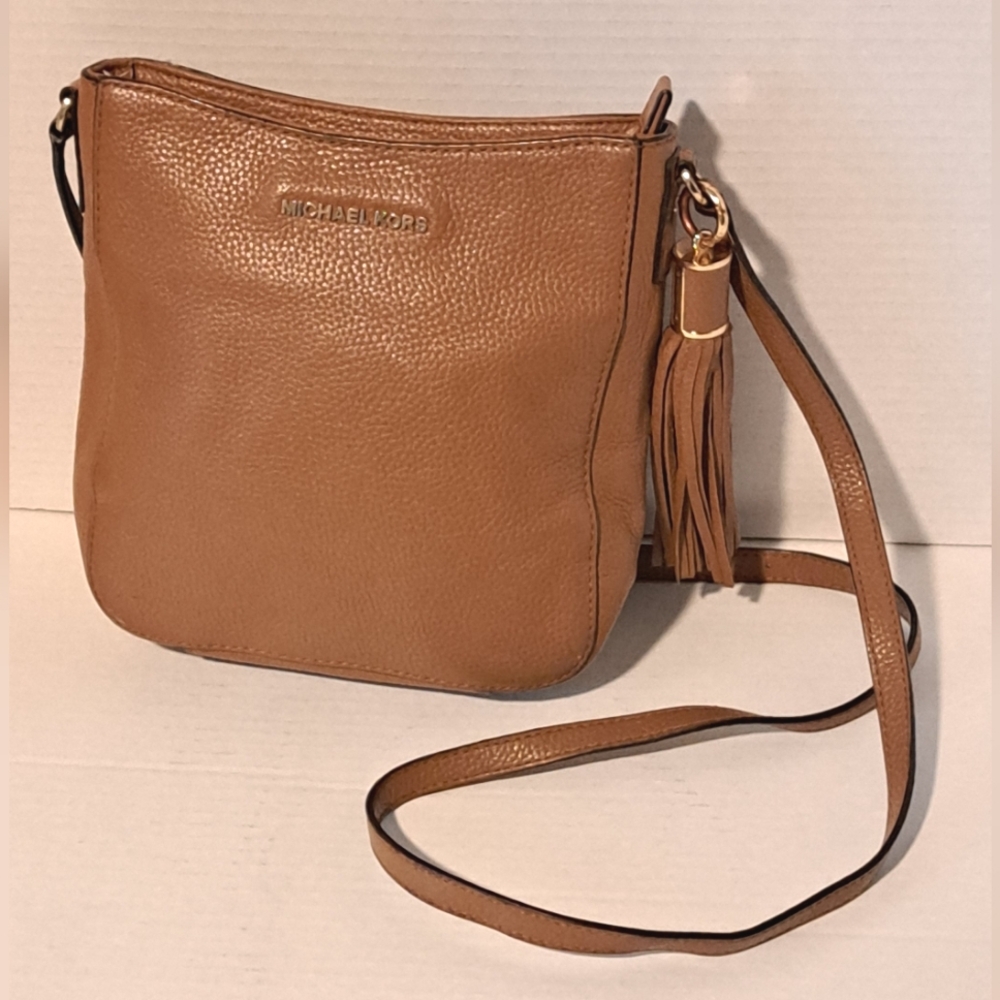 Michael Kors Crossbody Beige Tan Camel Adjustable Strap